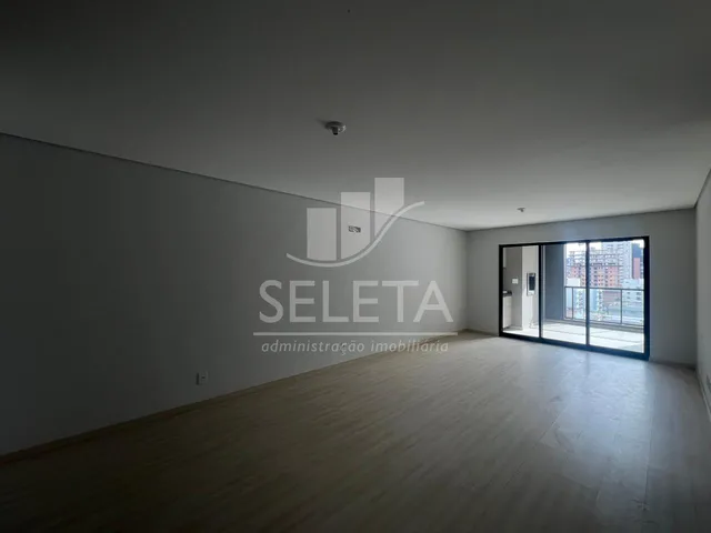 Imagem 15: APARTAMENTO DISPONIVEL PARA LOCAÇÃO COM 3 SUIÍTES NO CENTRO DE CASCAVEL
