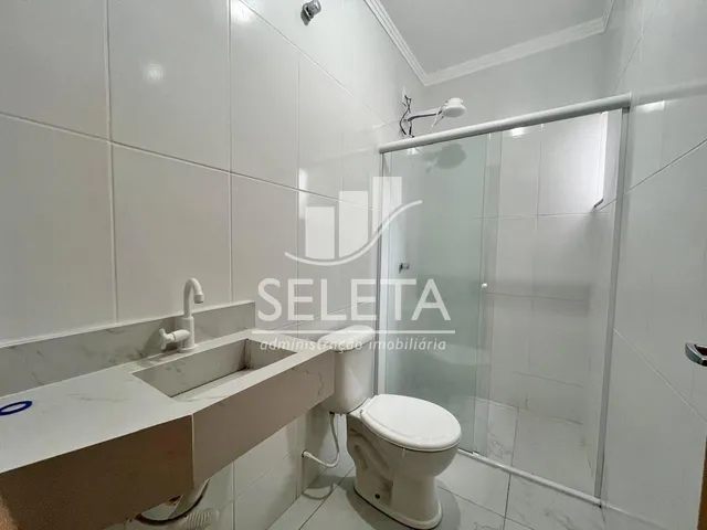 Imagem 3: CASA COM DOIS DORMITÓRIOS PARA VENDA NO BAIRRO FLORAIS, CASCAVEL, PR