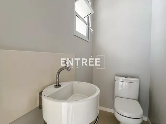 Imagem 8: Cobertura 4 Quartos (sendo 2 Suítes e 2 Demi) e 4 Vagas - Centro