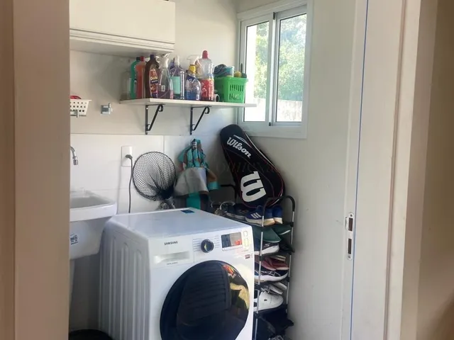 Imagem 2: Imperdível! Casa à venda em Garopaba-SC, bairro Ambrósio, 3 quartos, 2 suítes, 3
