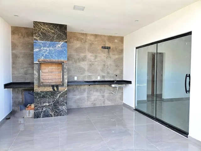 Imagem 16: CASA - ARARUAMA Casa com 3 dormitórios