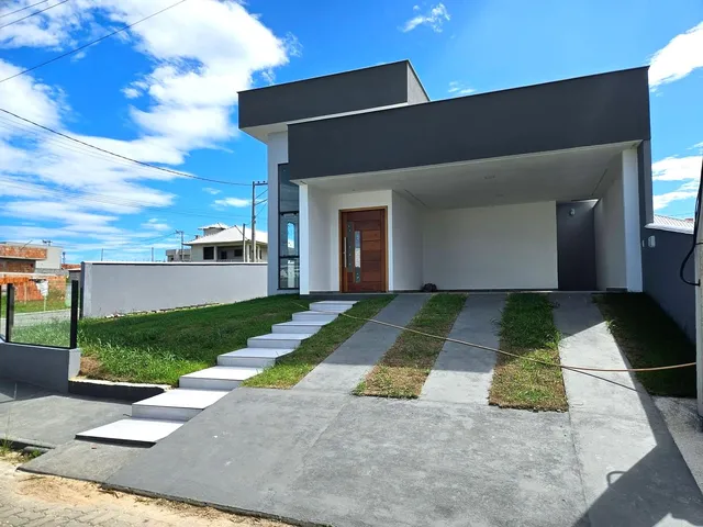 Imagem 8: CASA - ARARUAMA Casa com 3 dormitórios