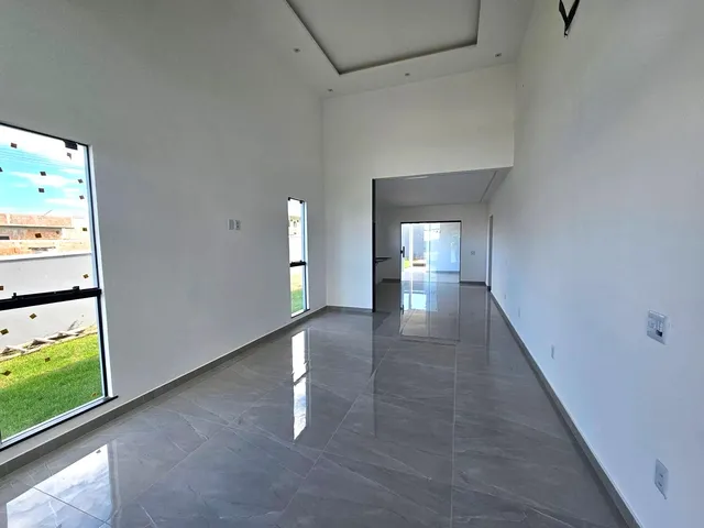 Imagem 15: CASA - ARARUAMA Casa com 3 dormitórios