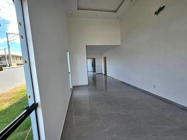 Imagem 14: CASA - ARARUAMA Casa com 3 dormitórios