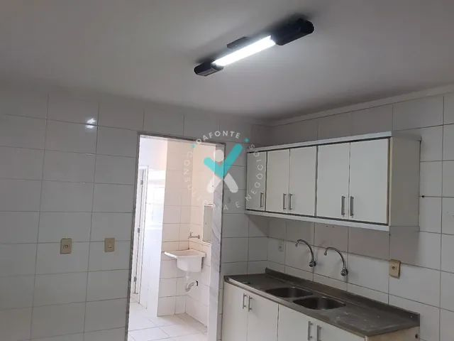 Imagem 4: Edf. Karpathos Apartamento com 3 dormitórios