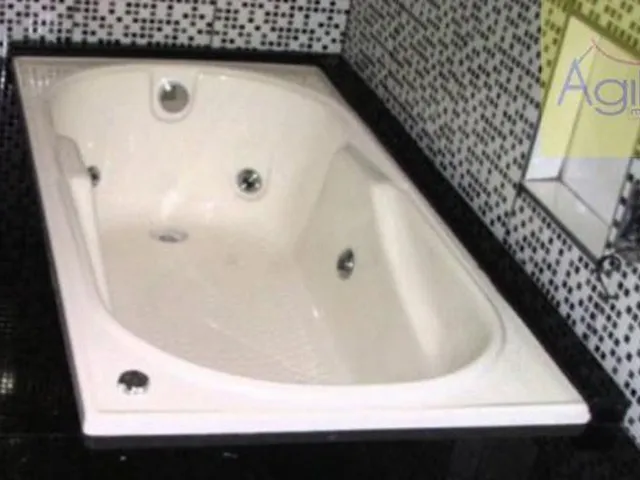 Imagem 12: Apartamento à Venda em Aflitos