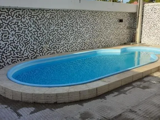 Imagem 2: CASA COM PISCINA