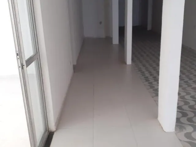 Imagem 4: CASA COM PISCINA
