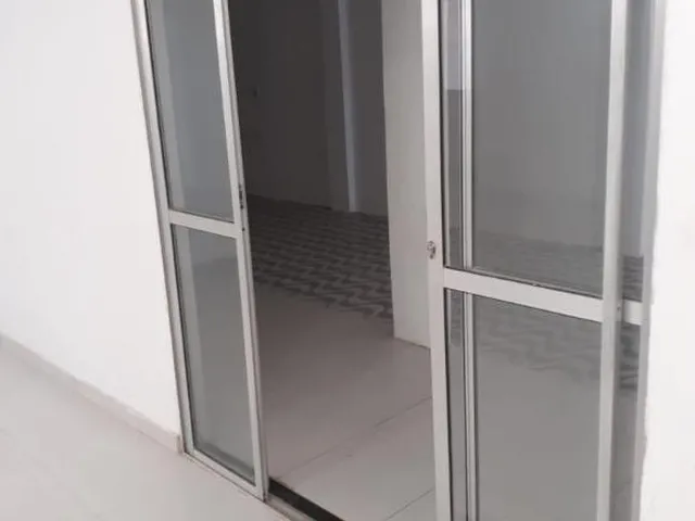 Imagem 11: CASA COM PISCINA
