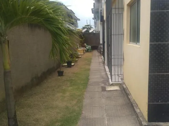 Imagem: O apartamento possui 2 Dormitórios, 1 Banheiro, 1 Vaga na