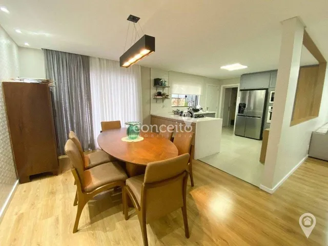 Imagem: A casa possui 3 Dormitórios, 3 Suítes, 4 Banheiros, 3