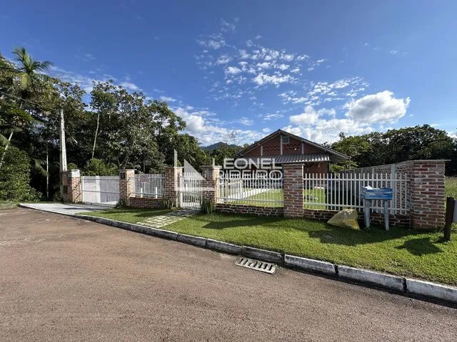 Imagem 5: Casa com 2 dormitórios à venda, 100 m² no bairro Divinéia em Rio dos Cedros/SC