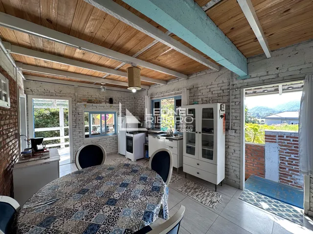 Imagem 9: Casa com 2 dormitórios à venda, 100 m² no bairro Divinéia em Rio dos Cedros/SC