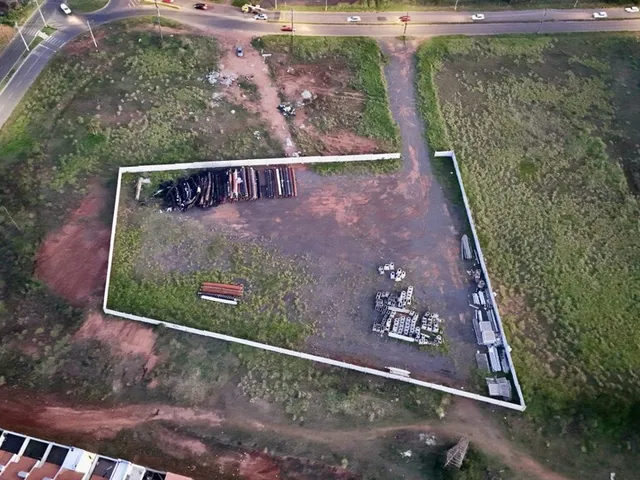 Imagem: Terreno à venda no bairro Distrito Industrial