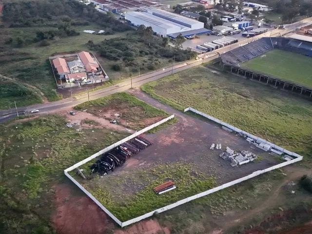 Imagem 2: Terreno à venda no bairro Distrito Industrial - Cachoeirinha/RS