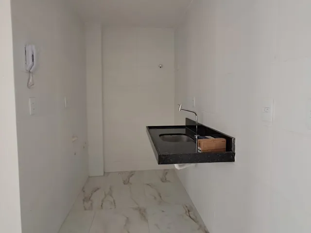 Imagem 2: A 900 metros do mar, excelente localização no Jardim Oceania!!!