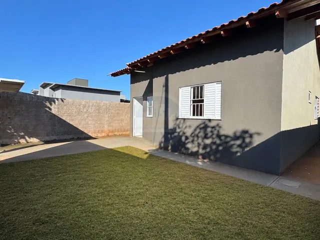 Imagem: Casa à venda no bairro Vival dos Ipês