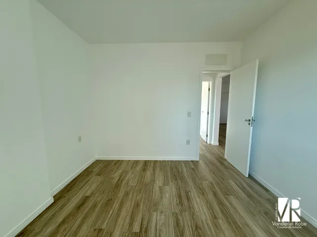 Imagem 8: Apartamento à Venda no São Francisco de Assis em Camboriú com Sacada e Churrasqueira