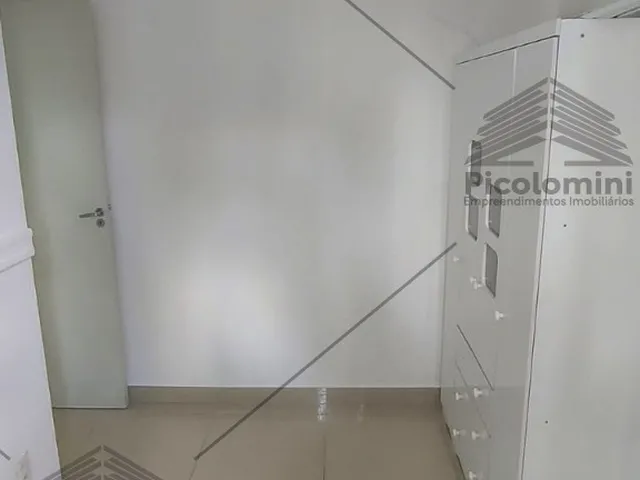 Imagem 2: Apartamento à venda Vila Maria: 2 quartos, sala com sacada, 1 banheiro, 1 vaga, 50m² de