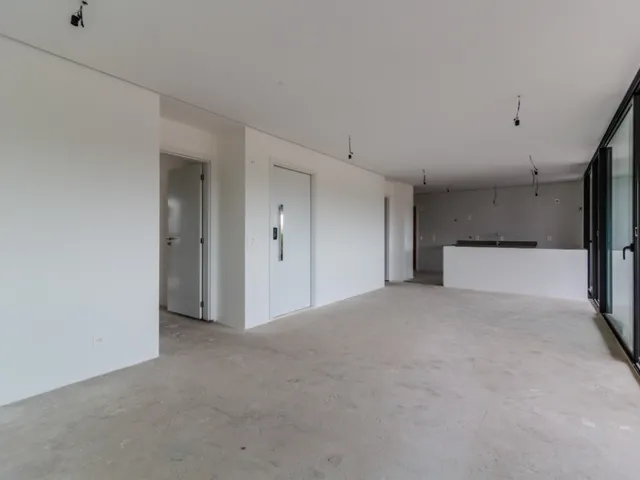 Imagem 3: Apartamento de Luxo na Vila Nova Conceição: 3 Quartos, 3 Suítes, 3 Salas, 5 Banheiros