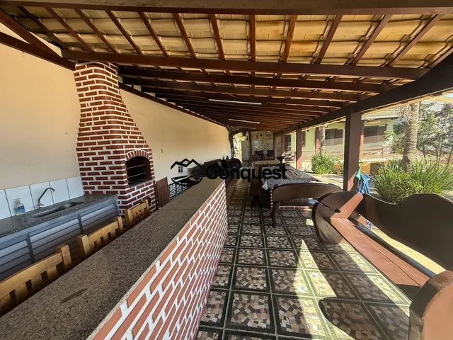 Imagem: Excelente Casa de Alto Padrão no Bairro