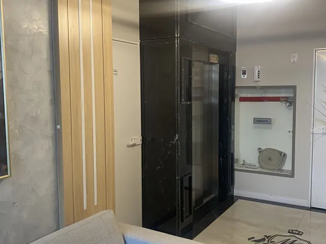 Imagem 2: Apartamento à venda no bairro Meia Praia - Itapema/SC