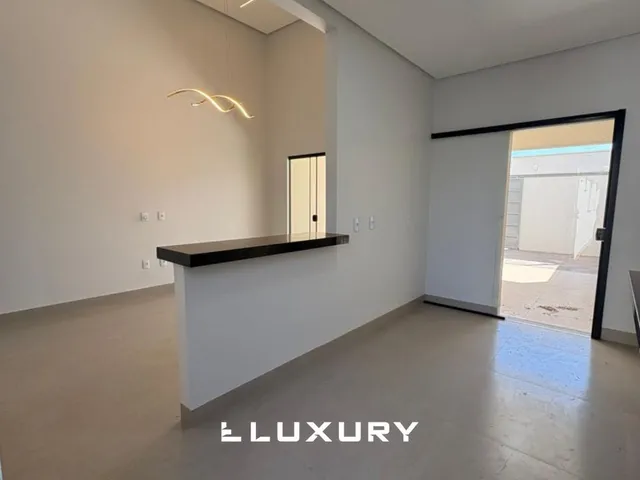 Imagem 12: Casa 3 Quartos com Suíte e Closet no Residencial Porto Seguro