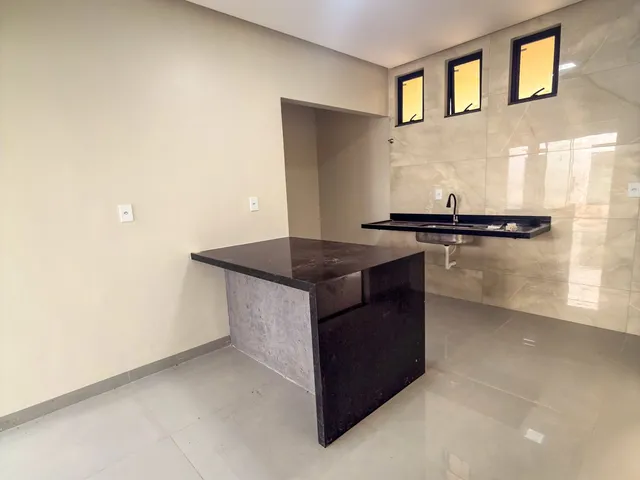 Imagem 14: Casa térrea com piscina + 3 suítes ampla no Jardim das Oliveiras