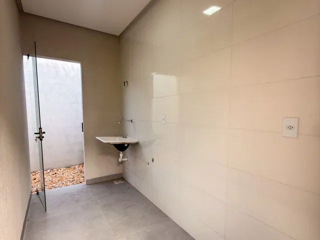 Imagem 11: Casa térrea com piscina + 3 suítes ampla no Jardim das Oliveiras