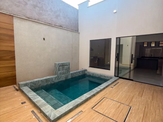 Imagem 8: Casa térrea com piscina + 3 suítes ampla no Jardim das Oliveiras