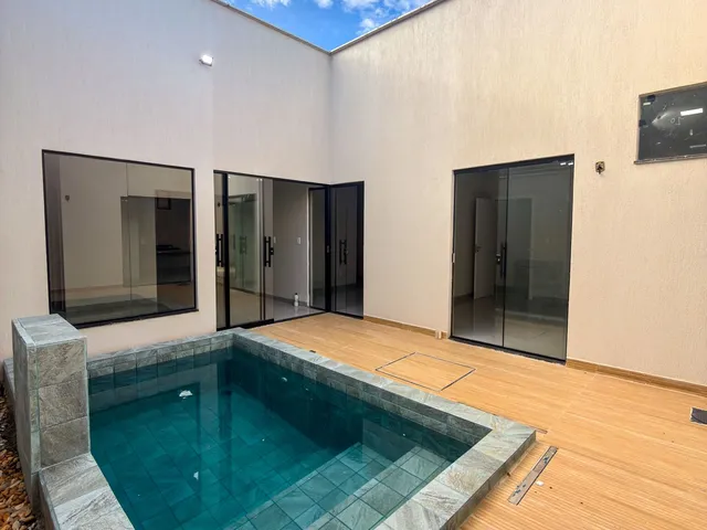 Imagem 16: Casa térrea com piscina + 3 suítes ampla no Jardim das Oliveiras