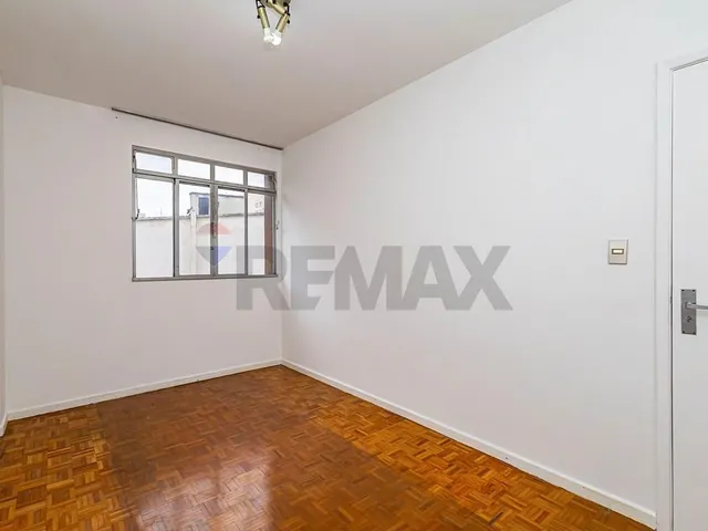 Imagem 2: APARTAMENTO EM FRENTE AO TEATRO GUAÍRA | 3 quartos | 2 banheiros | 1 vaga