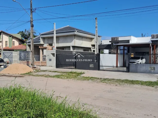 Imagem 1: Casa mobiliada no balneário Princesa do mar, Itapoá/SC