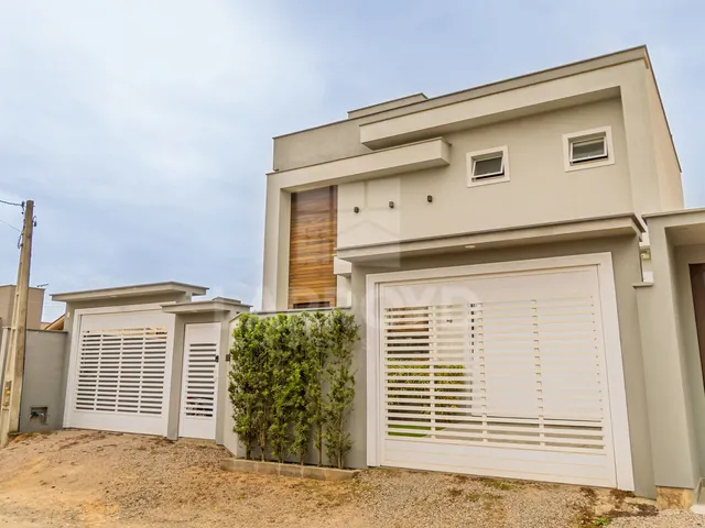 Imagem 1: Casa com 4 dormitórios