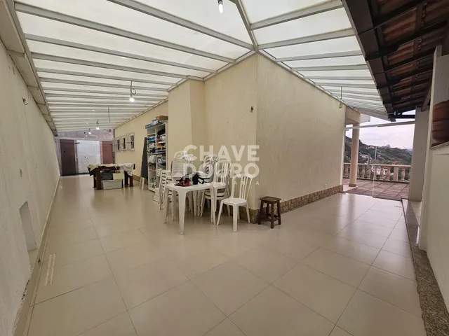 Imagem 4: Ampla casa de 4 quartos com área gourmet próxima de Agriões!