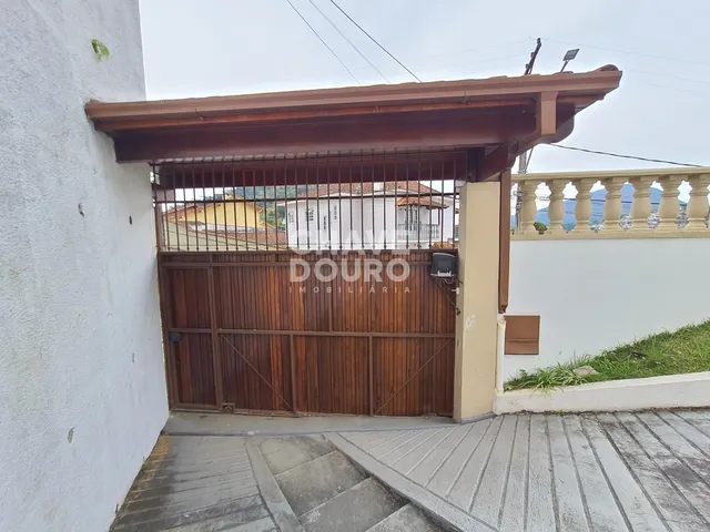 Imagem 9: Ampla casa de 4 quartos com área gourmet próxima de Agriões!