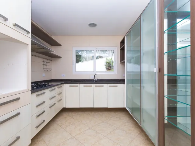 Imagem 5: Casa em Condomínio em Curitiba, no bairro Campo Comprido - Referência: 8 - CCES 2981