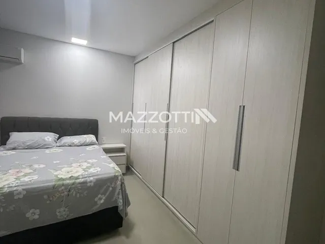 Imagem 5: CASA A VENDA COM PISCINA, CIDADE ALTA II, MEDIANEIRA - PR