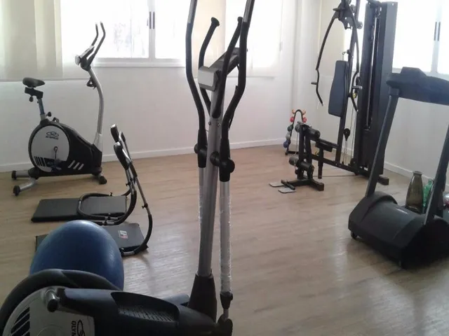 Imagem 2: Alugo excelente apartamento, MOBILIADO, alto padrão, 45,62m², 1/4, nascente, vista mar