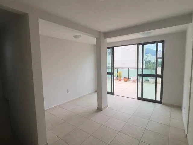 Imagem 5: VENDA DIRETA - COBERTURA C/ 208M2 - PISCINA - CHURRASQUEIRA - 3 QUARTOS - 1 SUITE - 4