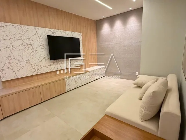 Imagem 7: Encanto Vintage com Toque Moderno: Residência Exclusiva com Piscina em Localização Privilegiada