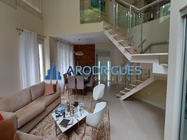 Imagem: Casa de Luxo em Condomínio em Alphaville