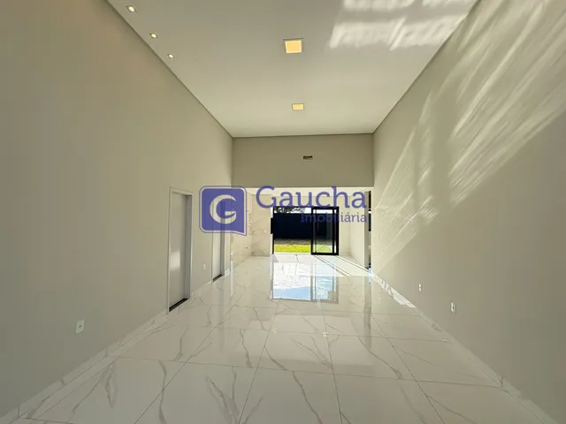 Imagem 9: Casa térrea com ampla sobra de terreno