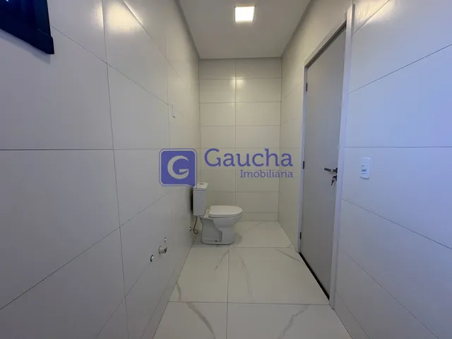 Imagem 6: Casa térrea com ampla sobra de terreno