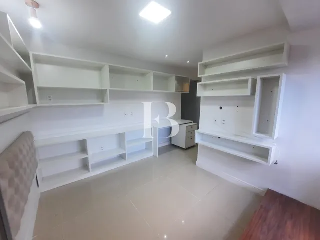 Imagem 2: Apartamento Reformado com 120m² nos Aflitos