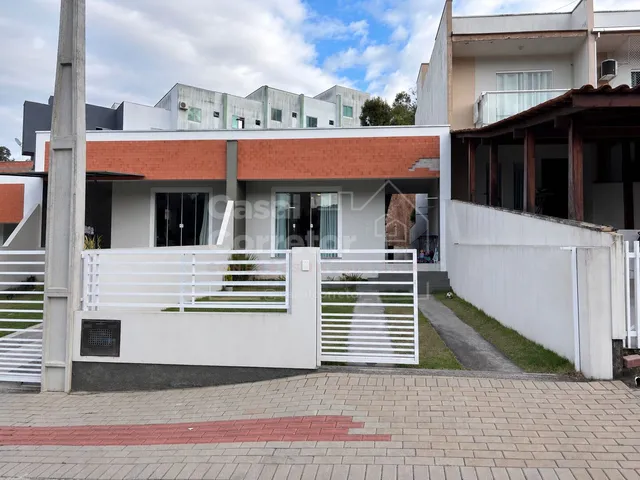 Imagem: Casa à venda no bairro Águas Claras