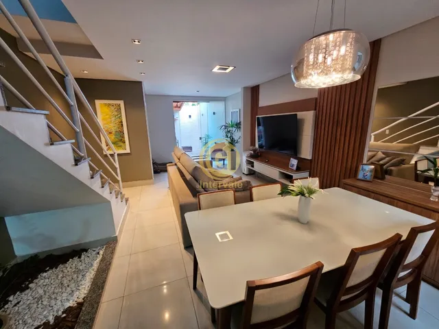Imagem: A casa em condomínio possui 3 Dormitórios, 1 Suíte, 3