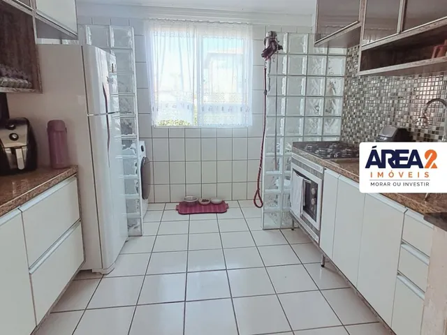 Imagem 2: Apartamento à venda no Caiuá em Curitiba. Semimobiliado, ensolarado, próximo ao