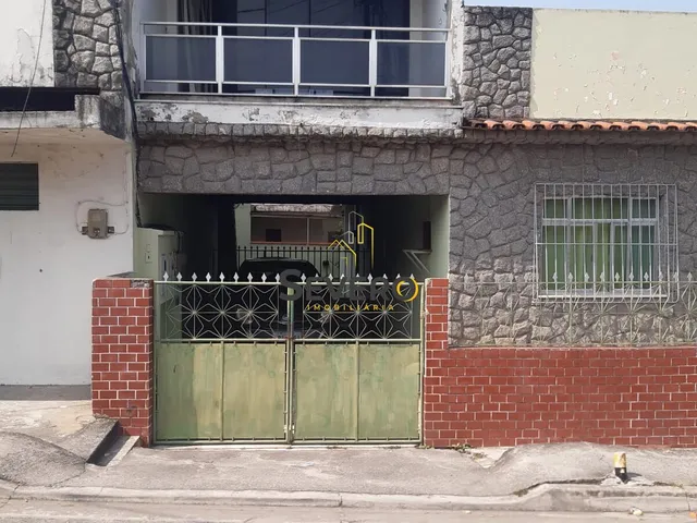 Imagem 2: Casa e lojas Casa com 5 dormitórios