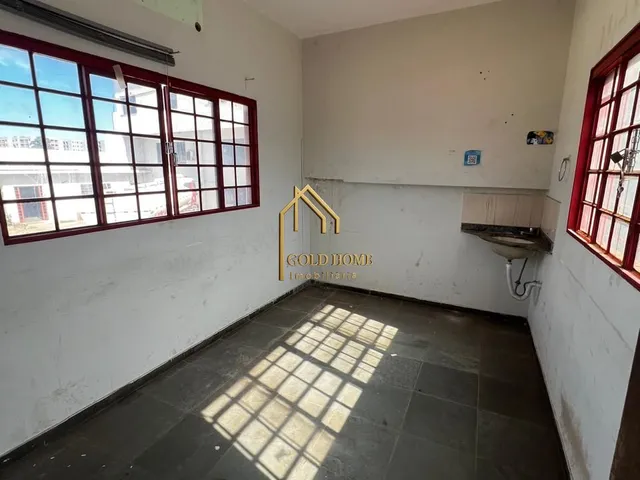 Imagem 3: Alugo Galpão Comercial no Jardim Presidente